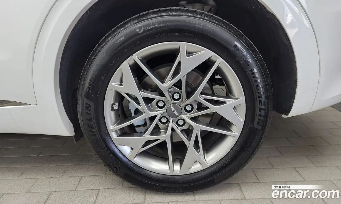 Genesis GV70 2021 2.5 автомат (гидро), фото 7
