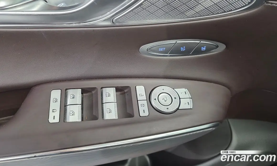 Genesis GV70 2021 2.2 автомат (гидро), фото 14 Genesis GV70 2021 2.2 автомат (гидро), фото 14