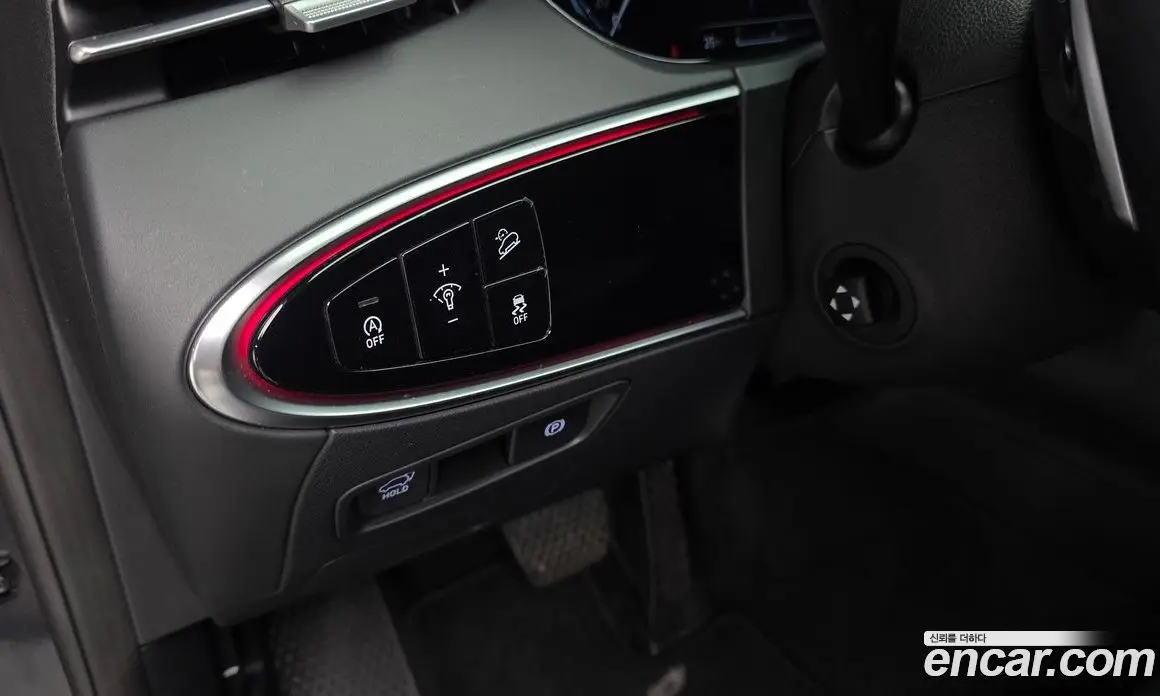 Genesis GV70 2021 2.5 автомат (гидро), фото 20 Genesis GV70 2021 2.5 автомат (гидро), фото 20