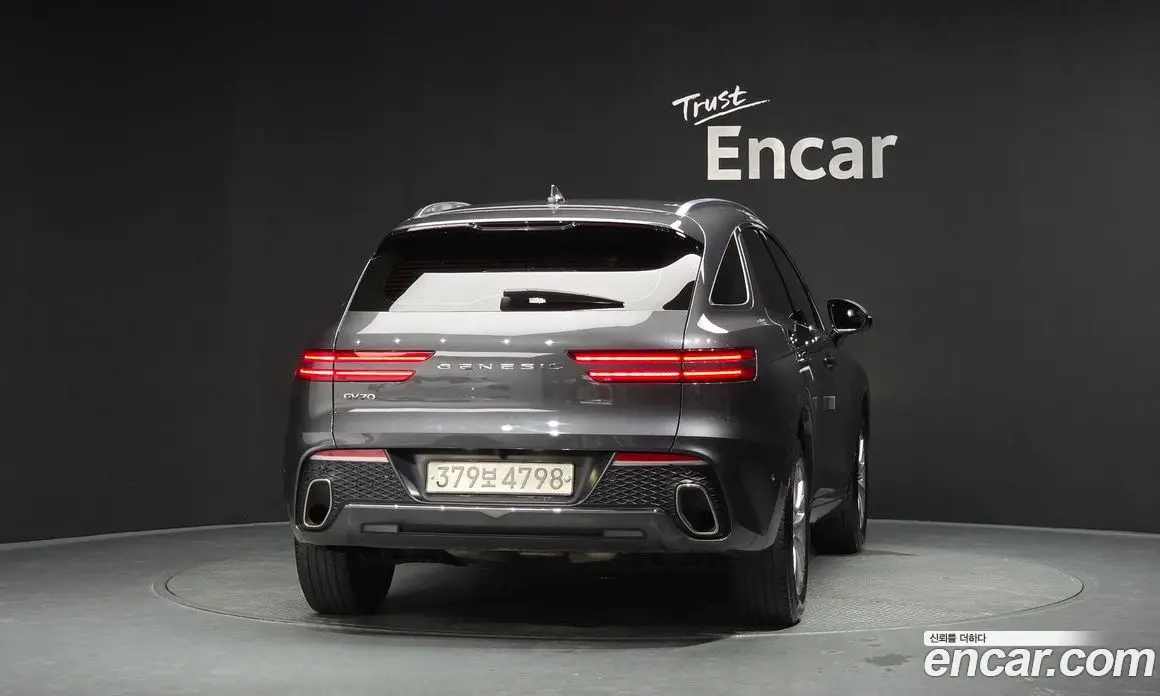 Genesis GV70 2021 2.5 автомат (гидро), фото 4 Genesis GV70 2021 2.5 автомат (гидро), фото 4