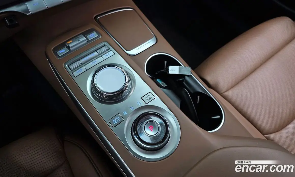 Genesis GV70 2023 2.5 автомат (гидро), фото 12