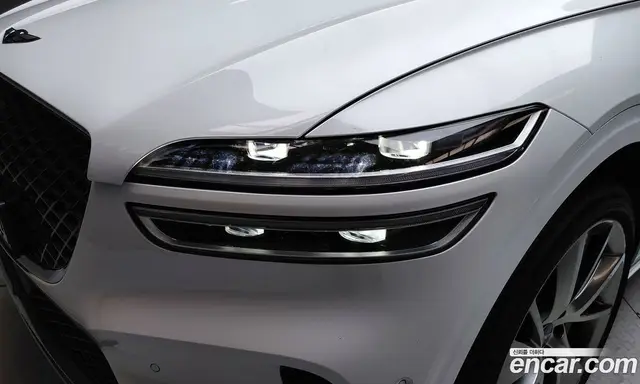 Genesis GV70 2023 2.5 автомат (гидро), миниатюра 8 Genesis GV70 2023 2.5 автомат (гидро), миниатюра 8