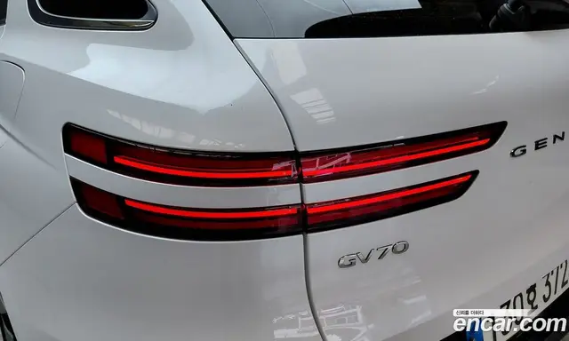 Genesis GV70 2023 2.5 автомат (гидро), миниатюра 9 Genesis GV70 2023 2.5 автомат (гидро), миниатюра 9