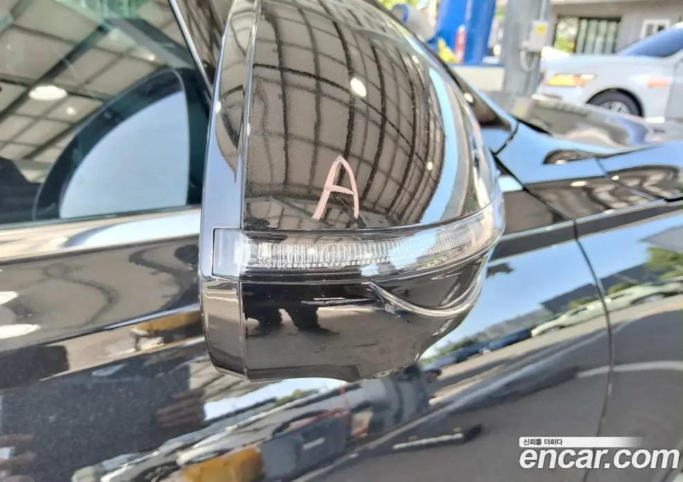 Genesis GV70 2023 2.5 автомат (гидро), фото 10 Genesis GV70 2023 2.5 автомат (гидро), фото 10