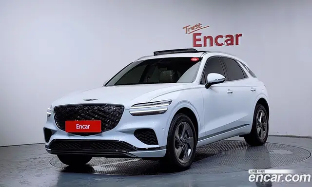 Genesis GV70 2026 2.5 автомат (гидро), миниатюра 1 Genesis GV70 2026 2.5 автомат (гидро), миниатюра 1