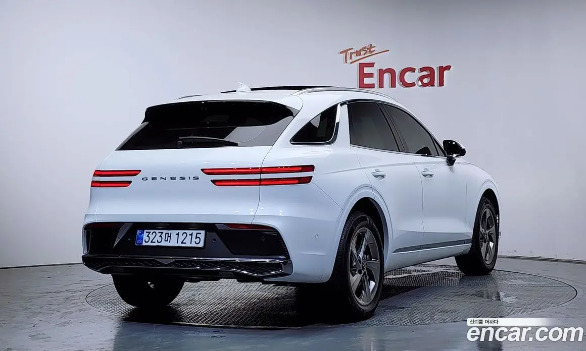 Genesis GV70 2026 2.5 автомат (гидро), фото 2 Genesis GV70 2026 2.5 автомат (гидро), фото 2