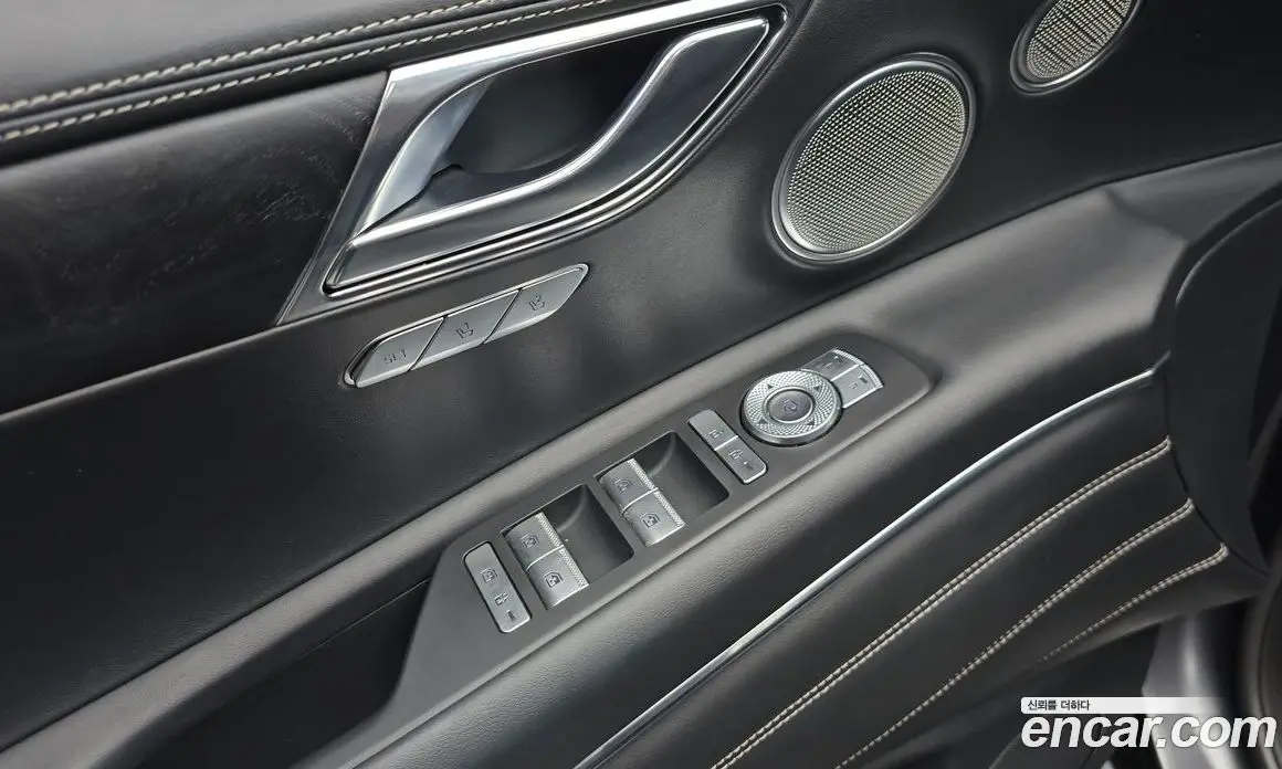 Genesis GV80 2020 3.0 автомат (гидро), фото 15 Genesis GV80 2020 3.0 автомат (гидро), фото 15