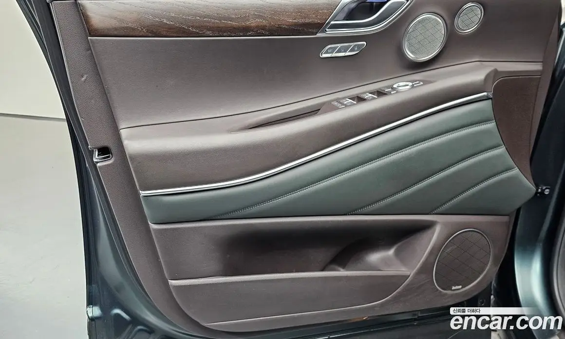 Genesis GV80 2020 3.5 автомат (гидро), фото 14 Genesis GV80 2020 3.5 автомат (гидро), фото 14
