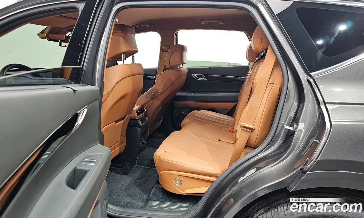 Genesis GV80 2024 2.5 автомат (гидро), фото 11 Genesis GV80 2024 2.5 автомат (гидро), фото 11