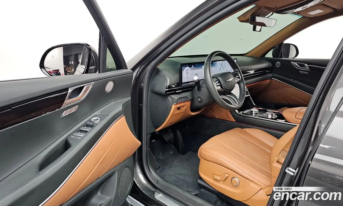 Genesis GV80 2024 2.5 автомат (гидро), фото 10 Genesis GV80 2024 2.5 автомат (гидро), фото 10