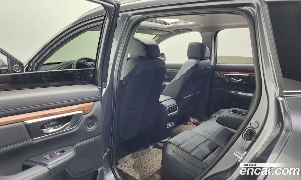 Honda CR-V 2022 2.0 автомат (гидро), фото 11 Honda CR-V 2022 2.0 автомат (гидро), фото 11