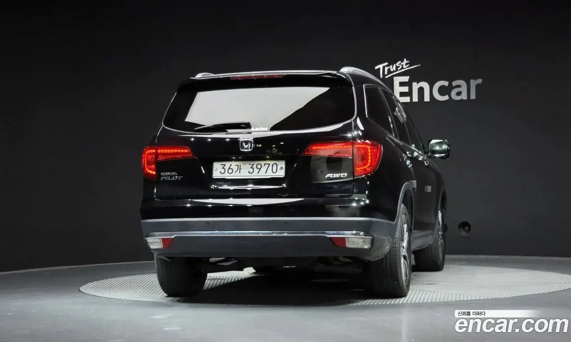 Honda Pilot 2016 3.5 автомат (гидро), фото 4 Honda Pilot 2016 3.5 автомат (гидро), фото 4