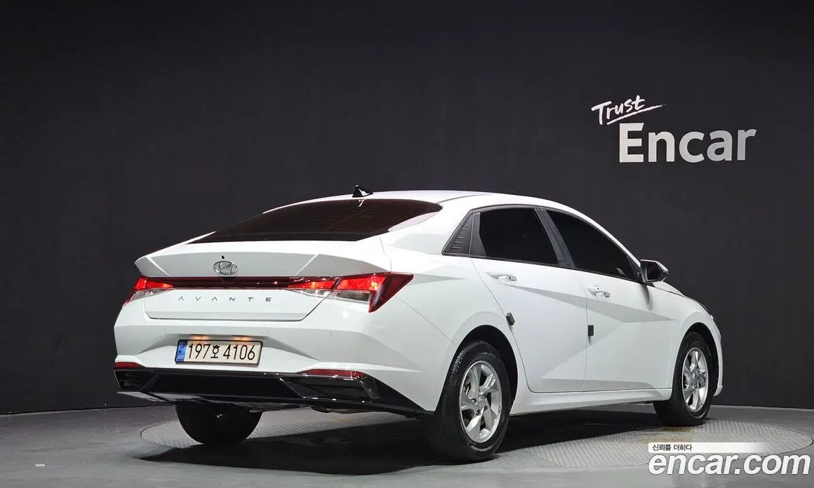 Hyundai Avante 2022 1.6 автомат (гидро), фото 1 Hyundai Avante 2022 1.6 автомат (гидро), фото 1