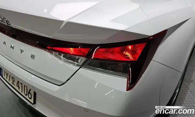 Hyundai Avante 2022 1.6 автомат (гидро), миниатюра 8 Hyundai Avante 2022 1.6 автомат (гидро), миниатюра 8