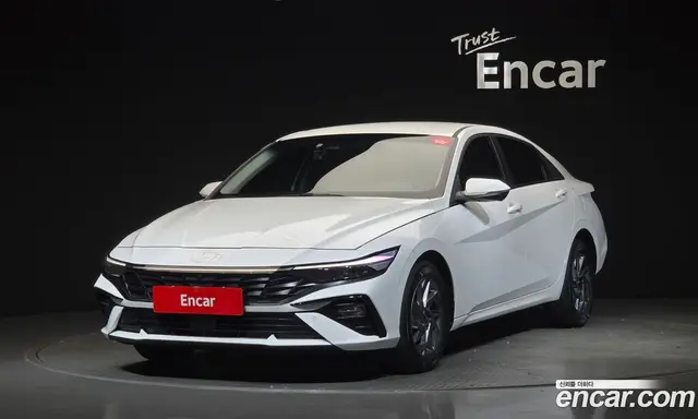 Hyundai Avante 2024 1.6 автомат (гидро), миниатюра 1