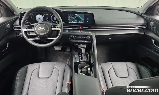Hyundai Avante 2024 1.6 автомат (гидро), миниатюра 7