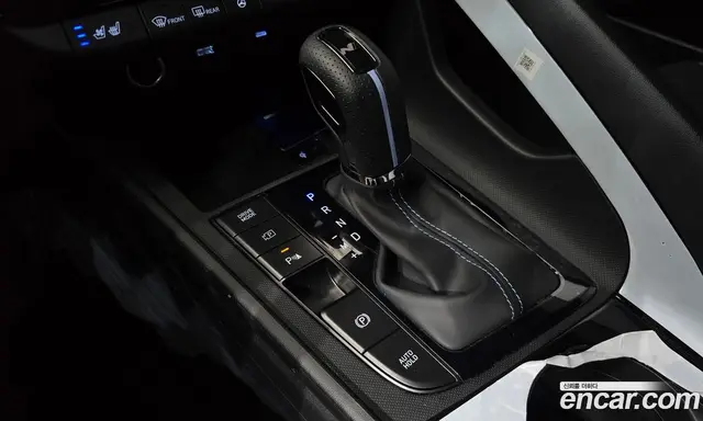 Hyundai Avante 2025 2.0 автомат (гидро), миниатюра 12