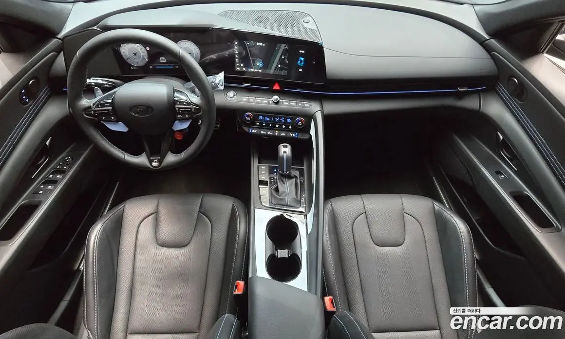 Hyundai Avante 2025 2.0 автомат (гидро), фото 10 Hyundai Avante 2025 2.0 автомат (гидро), фото 10