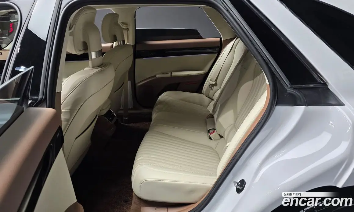Hyundai Grandeur 2025 2.5 автомат (гидро), фото 16 Hyundai Grandeur 2025 2.5 автомат (гидро), фото 16