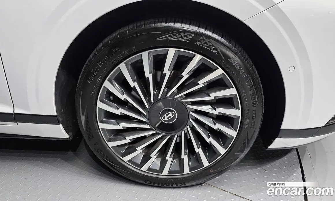 Hyundai Grandeur 2025 2.5 автомат (гидро), фото 7 Hyundai Grandeur 2025 2.5 автомат (гидро), фото 7