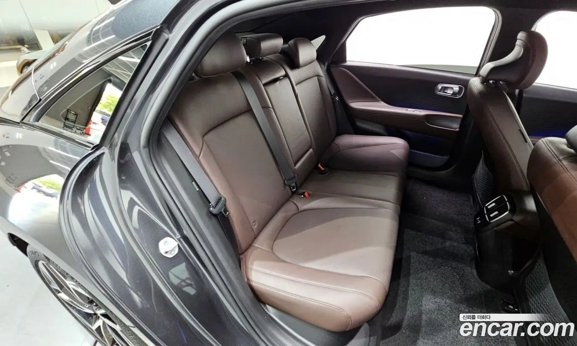 Hyundai Ioniq 6 2022 0.1 автомат (гидро), фото 17 Hyundai Ioniq 6 2022 0.1 автомат (гидро), фото 17