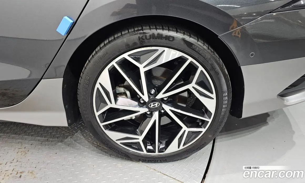 Hyundai Ioniq 6 2022 0.1 автомат (гидро), фото 6 Hyundai Ioniq 6 2022 0.1 автомат (гидро), фото 6