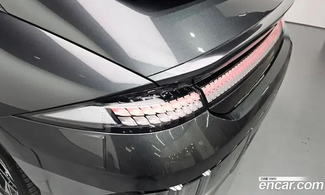 Hyundai Ioniq 6 2022 0.1 автомат (гидро), миниатюра 8 Hyundai Ioniq 6 2022 0.1 автомат (гидро), миниатюра 8