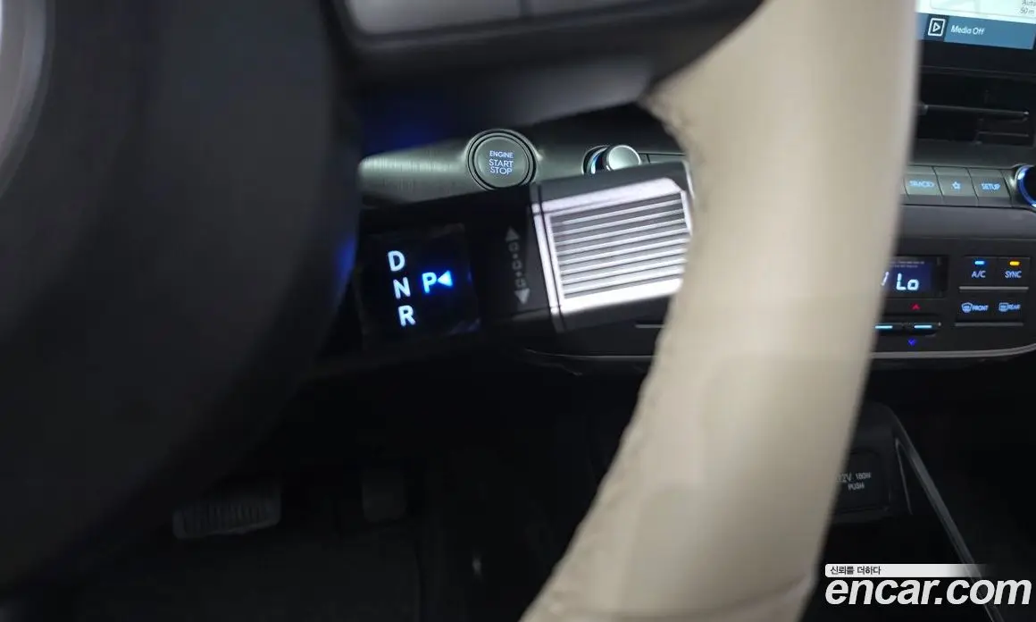 Hyundai Kona 2023 1.6 автомат (гидро), фото 12 Hyundai Kona 2023 1.6 автомат (гидро), фото 12