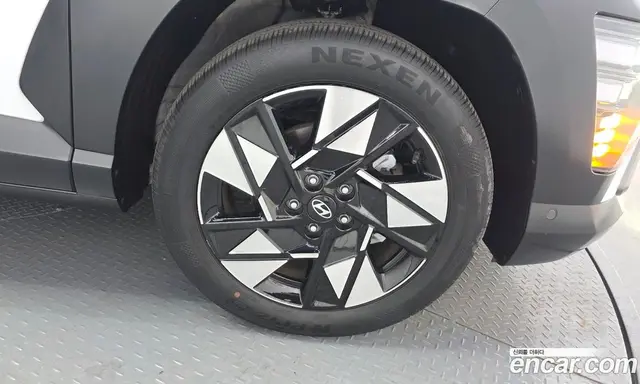 Hyundai Kona 2023 1.6 автомат (гидро), миниатюра 7 Hyundai Kona 2023 1.6 автомат (гидро), миниатюра 7