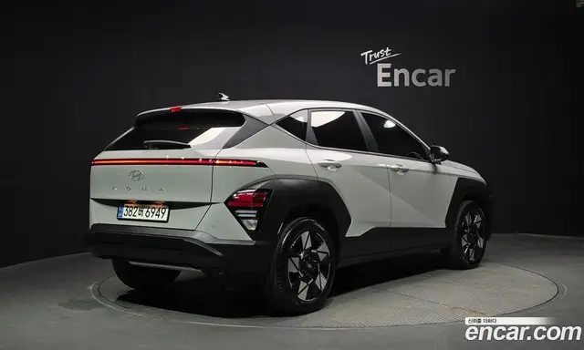 Hyundai Kona 2024 1.6 автомат (гидро), миниатюра 2