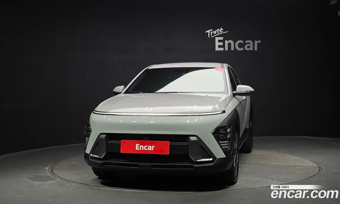 Hyundai Kona 2024 1.6 автомат (гидро), фото 3