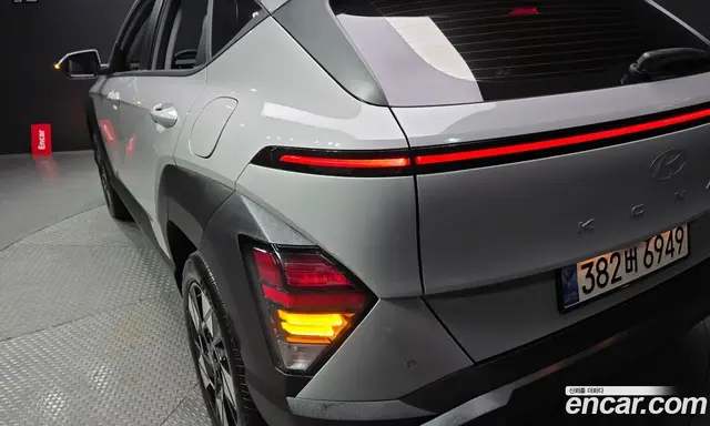 Hyundai Kona 2024 1.6 автомат (гидро), миниатюра 9