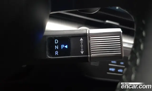 Hyundai Kona 2025 1.6 автомат (гидро), миниатюра 12