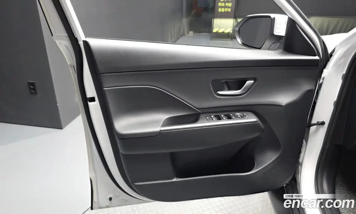 Hyundai Kona 2025 1.6 автомат (гидро), фото 14 Hyundai Kona 2025 1.6 автомат (гидро), фото 14
