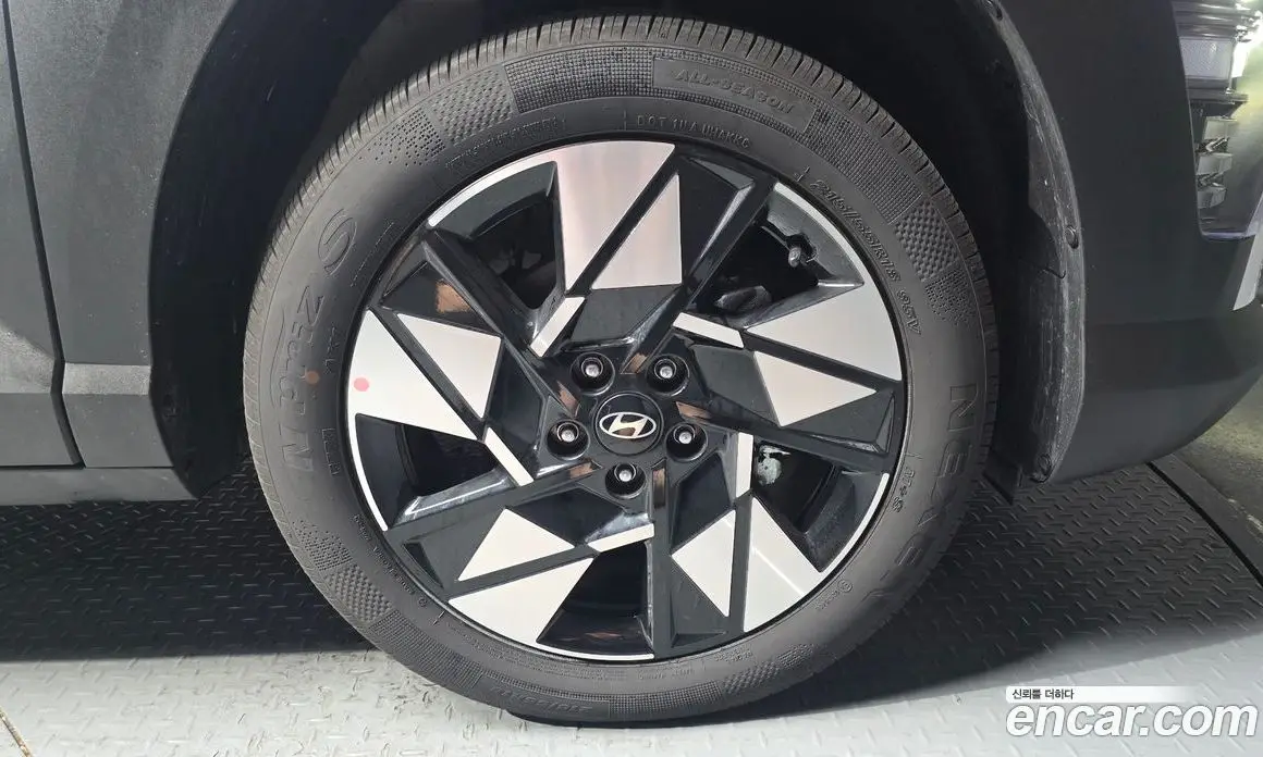 Hyundai Kona 2025 1.6 автомат (гидро), фото 7 Hyundai Kona 2025 1.6 автомат (гидро), фото 7