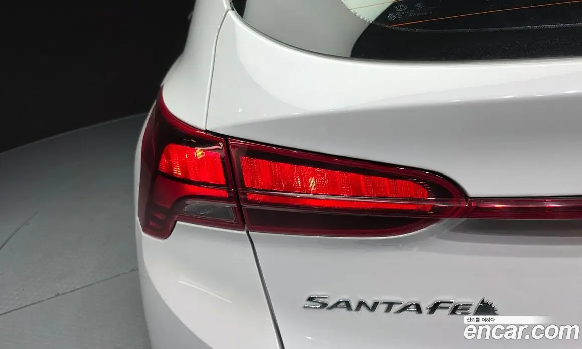 Hyundai Santa Fe 2022 2.2 автомат (гидро), фото 9 Hyundai Santa Fe 2022 2.2 автомат (гидро), фото 9