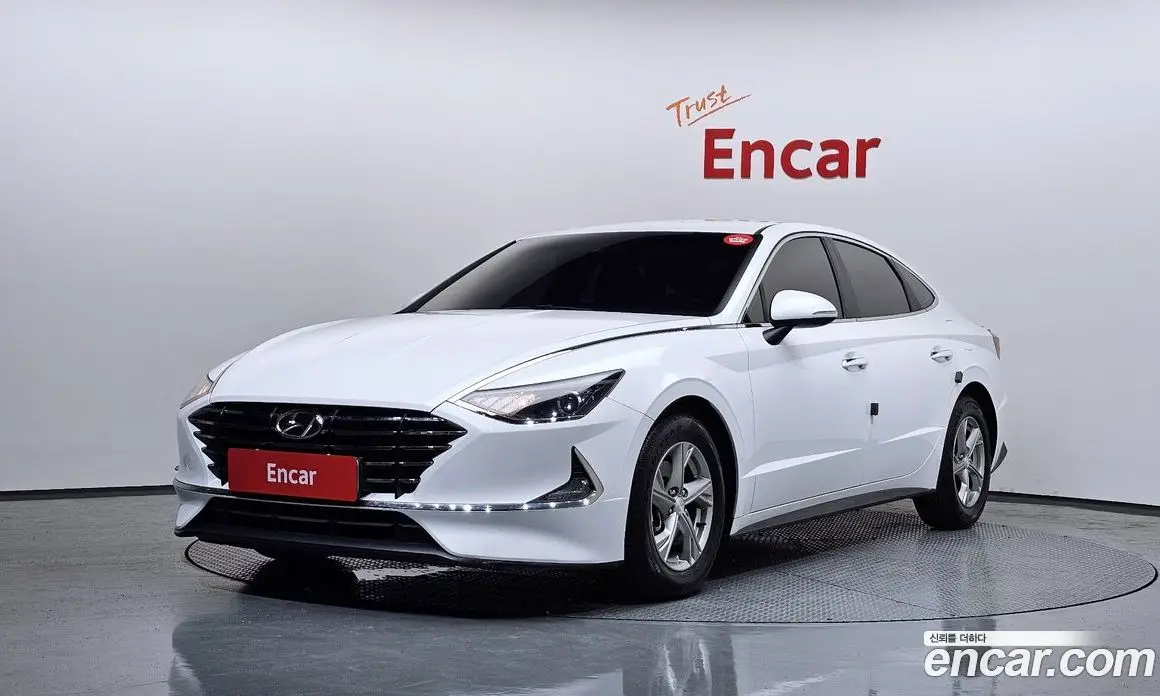 Hyundai Sonata 2019 2.0 автомат (гидро), фото 1 Hyundai Sonata 2019 2.0 автомат (гидро), фото 1