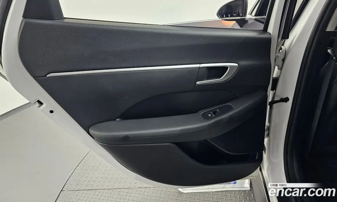 Hyundai Sonata 2019 2.0 автомат (гидро), фото 15 Hyundai Sonata 2019 2.0 автомат (гидро), фото 15