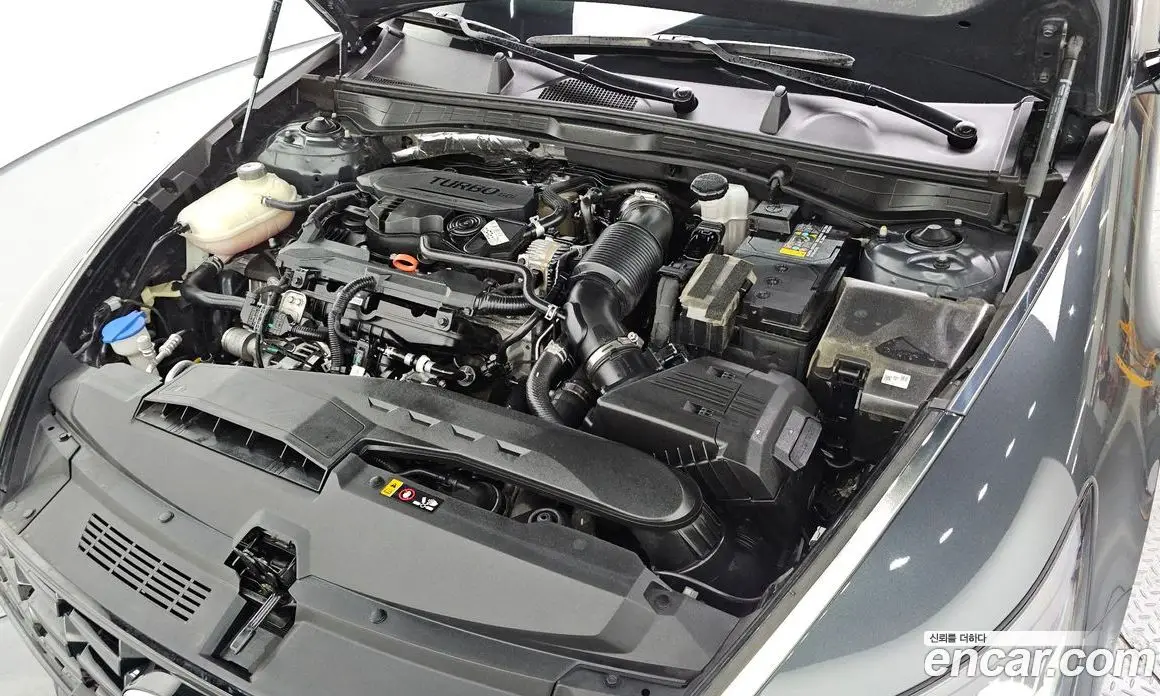 Hyundai Sonata 2021 1.6 автомат (гидро), фото 6 Hyundai Sonata 2021 1.6 автомат (гидро), фото 6