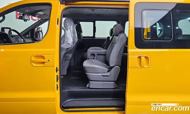 Hyundai Starex 2019 2.4 автомат (гидро), миниатюра 11 Hyundai Starex 2019 2.4 автомат (гидро), миниатюра 11