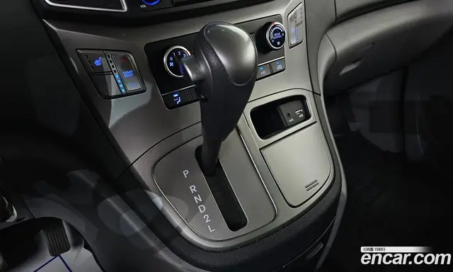 Hyundai Starex 2019 2.4 автомат (гидро), миниатюра 9 Hyundai Starex 2019 2.4 автомат (гидро), миниатюра 9