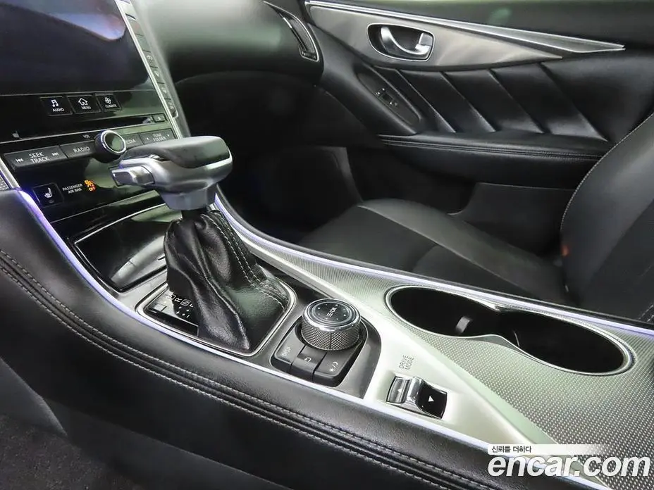 Infiniti Q50 2014 2.1 автомат (гидро), фото 11 Infiniti Q50 2014 2.1 автомат (гидро), фото 11