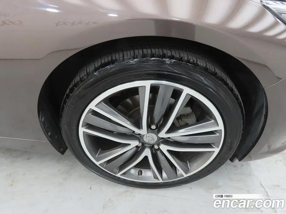 Infiniti Q50 2014 2.1 автомат (гидро), фото 20 Infiniti Q50 2014 2.1 автомат (гидро), фото 20