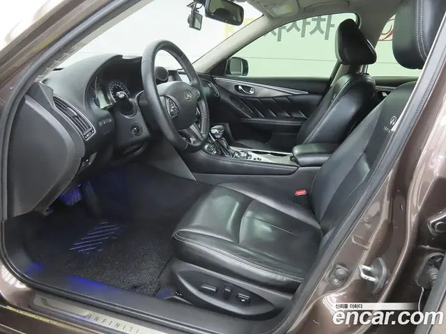 Infiniti Q50 2014 2.1 автомат (гидро), миниатюра 5 Infiniti Q50 2014 2.1 автомат (гидро), миниатюра 5