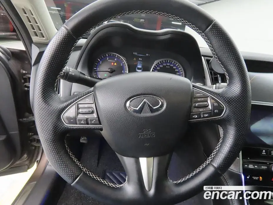 Infiniti Q50 2014 2.1 автомат (гидро), фото 8 Infiniti Q50 2014 2.1 автомат (гидро), фото 8