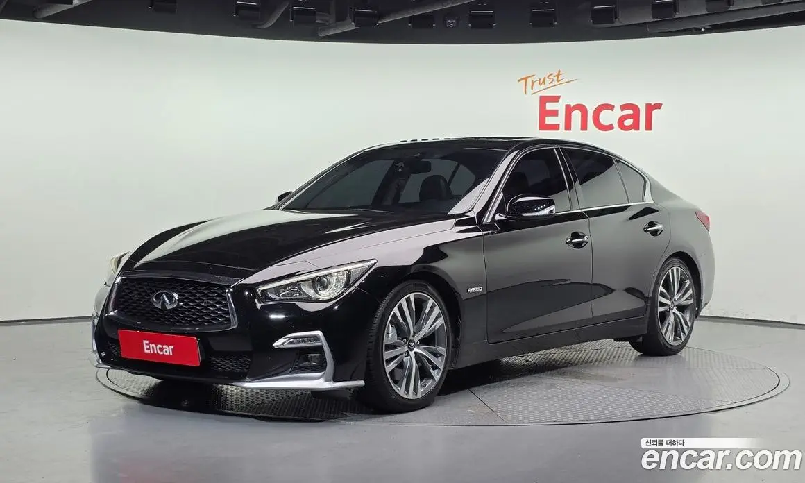 Infiniti Q50 2017 3.5 автомат (гидро), фото 1 Infiniti Q50 2017 3.5 автомат (гидро), фото 1