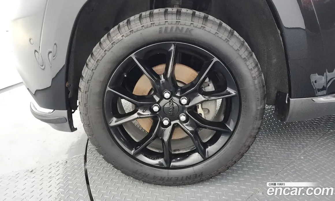 Jeep Cherokee 2014 3.0 автомат (гидро), фото 5