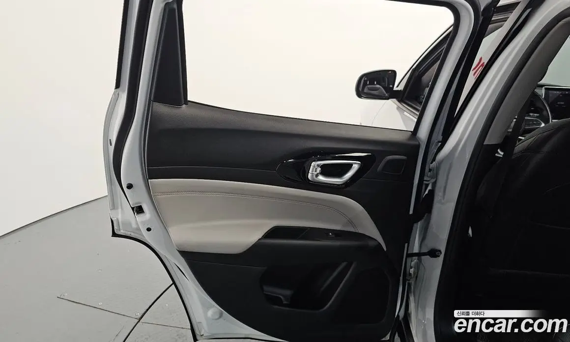 Jeep Compass 2022 2.4 автомат (гидро), фото 15