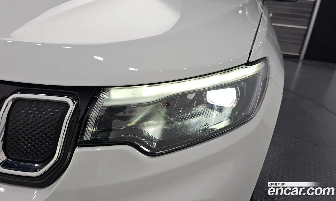 Jeep Compass 2022 2.4 автомат (гидро), фото 8