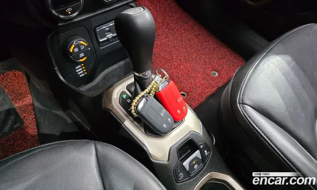 Jeep Renegade 2017 2.0 автомат (гидро), миниатюра 12